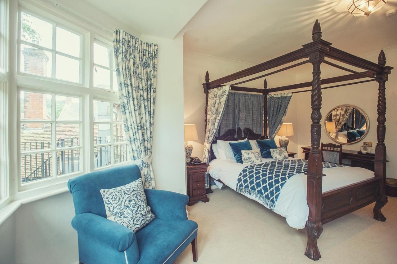 Manor Hotel 3*