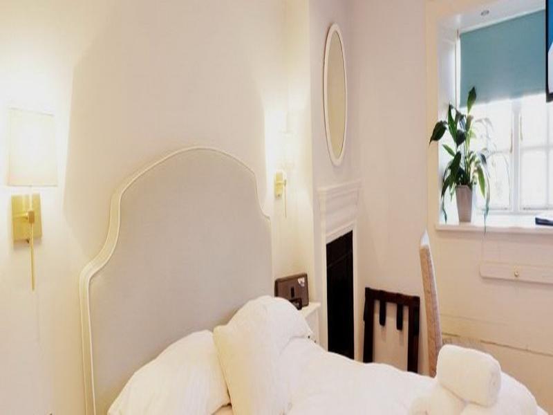 Hotel Manor 3*